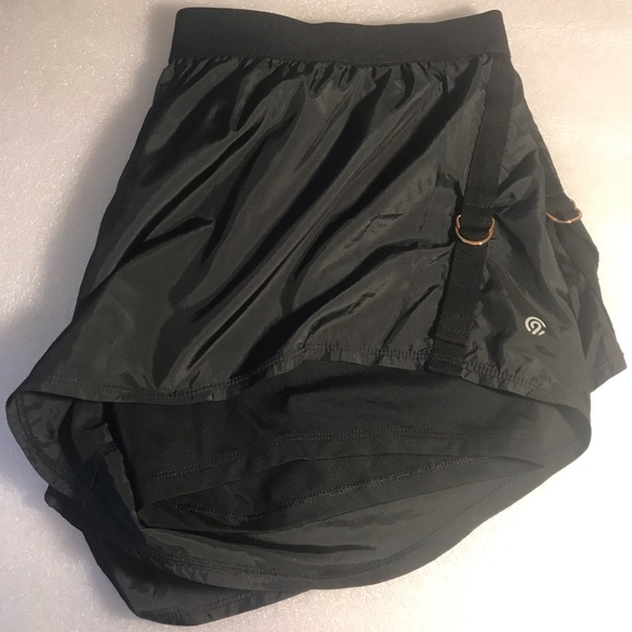 Champion Pants - 216.  Champion layered shorts by Anna Kaiser. Size 2XX